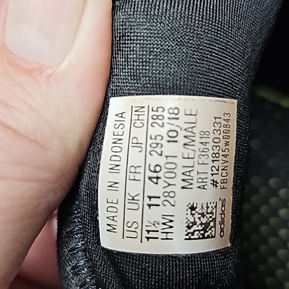 Adidas Shoes Super Comfortabl‼️ - Picture 6 of 6